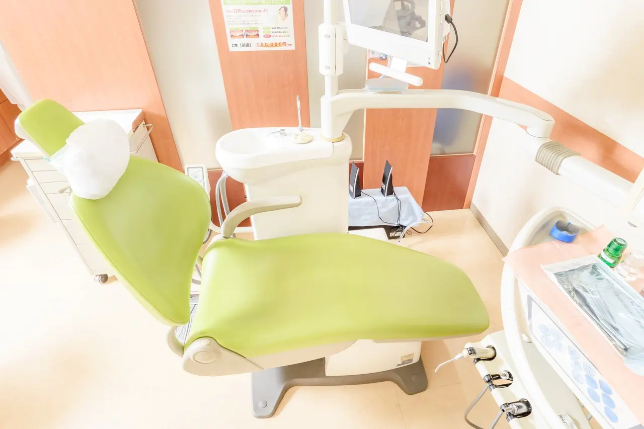 栄治歯科クリニック